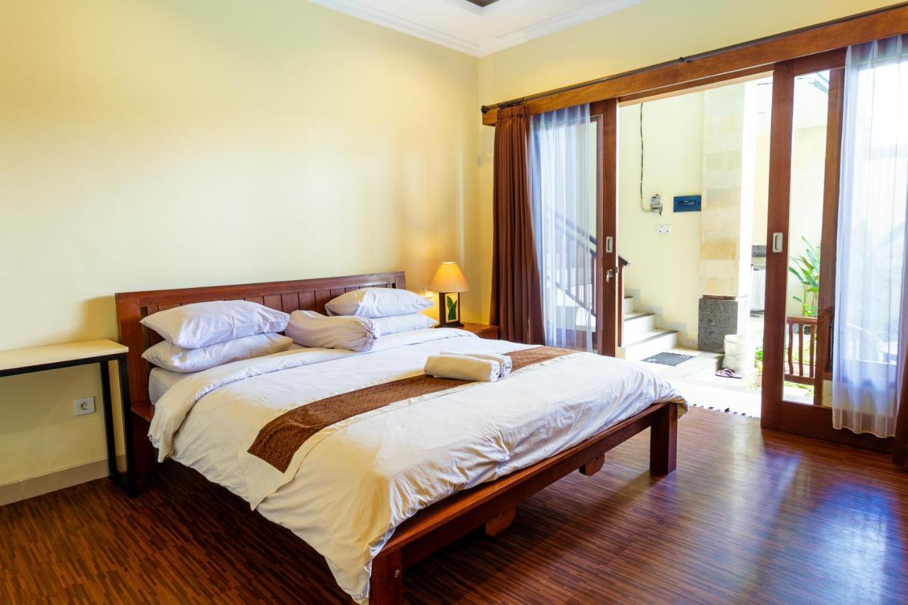 Sakura Guest House Canggu Buitenkant foto