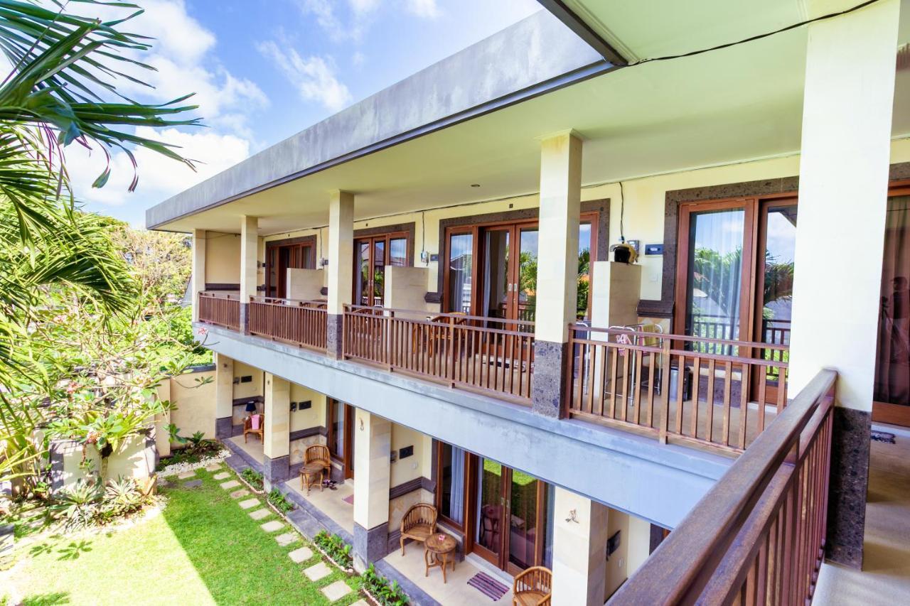 Sakura Guest House Canggu Buitenkant foto