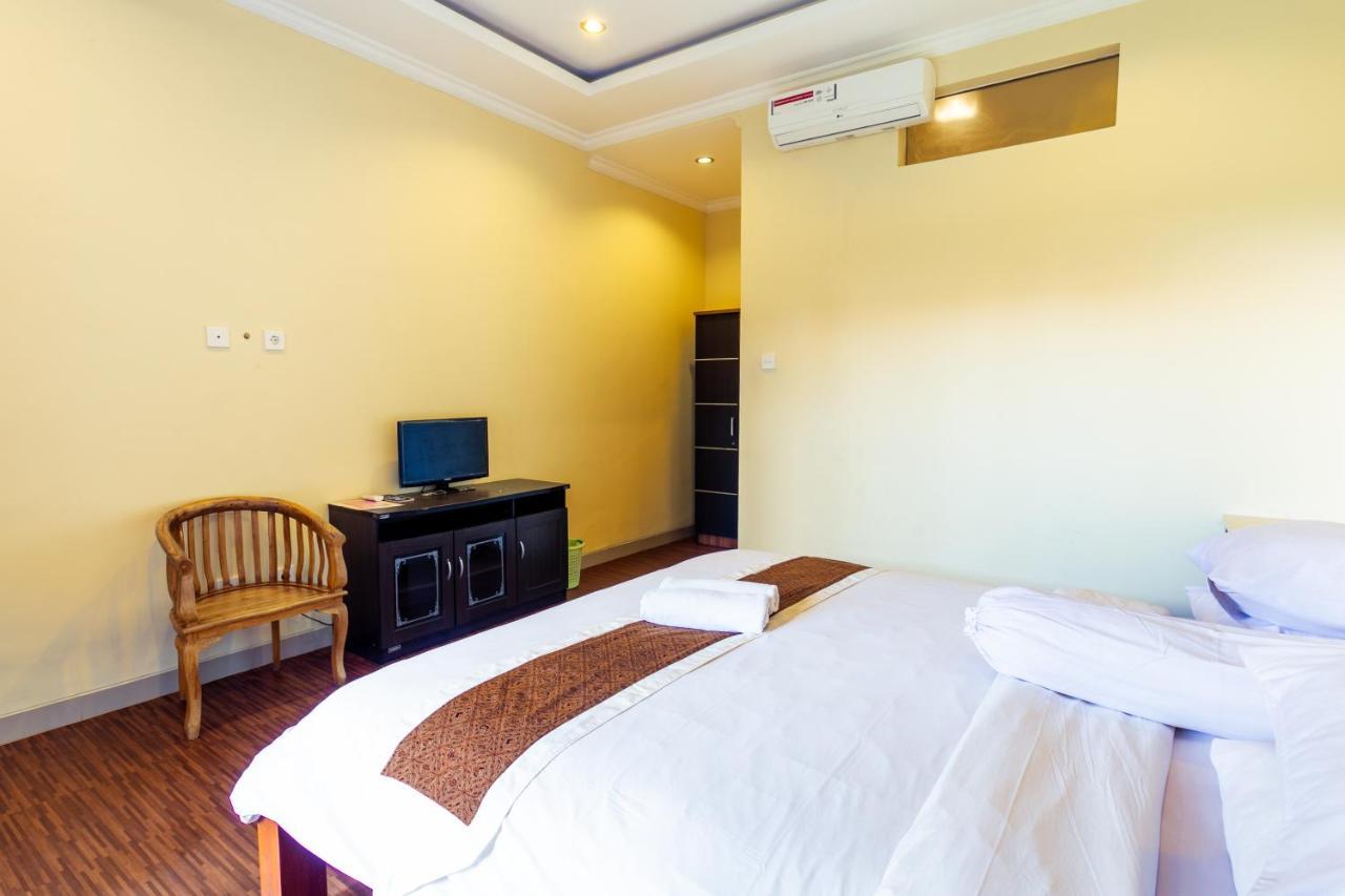 Sakura Guest House Canggu Buitenkant foto